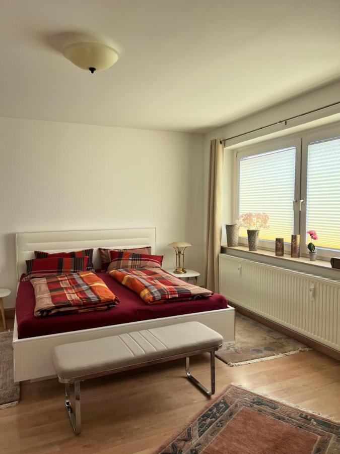 Sehr Schoene Wohnung,Komplett Neu Eingerichtet Limabach - Oberfrohna Buitenkant foto